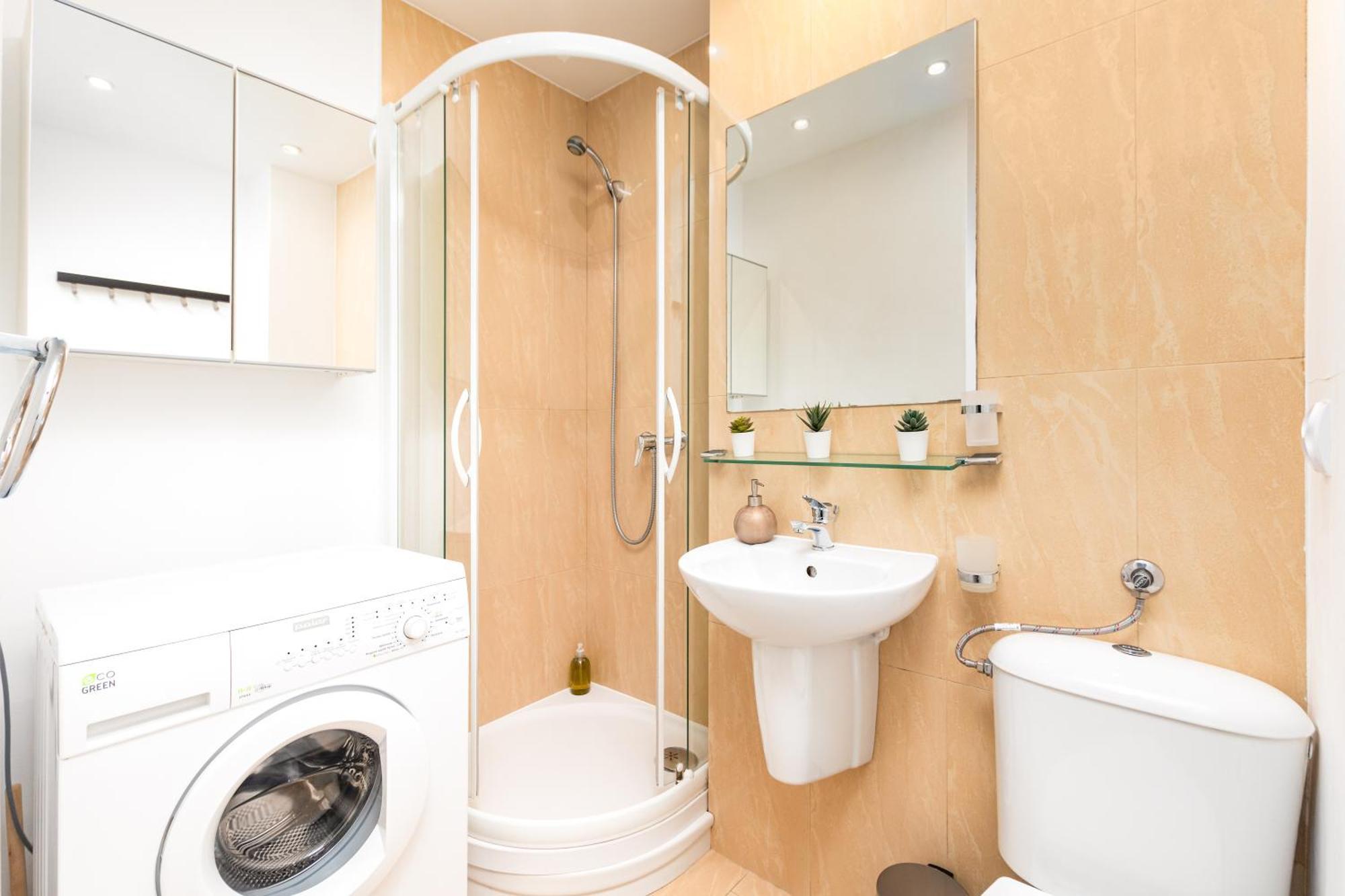 Apartament Wspolna By Your Freedom Varsó Kültér fotó