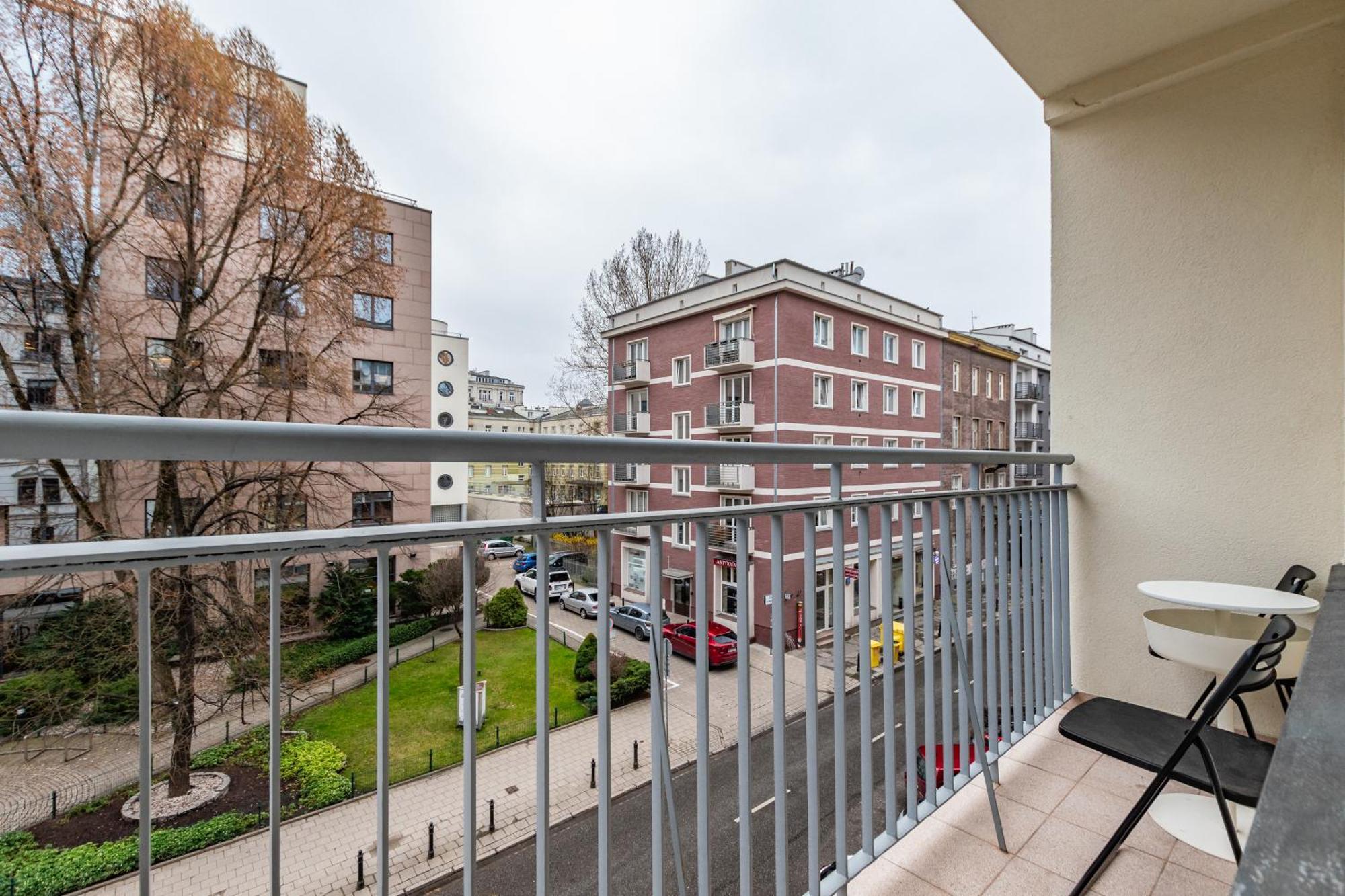Apartament Wspolna By Your Freedom Varsó Kültér fotó